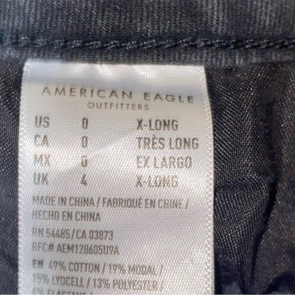 Women’s American Eagle Black Super Stretch distressed Jegging, size 0 - Picture 8 of 9